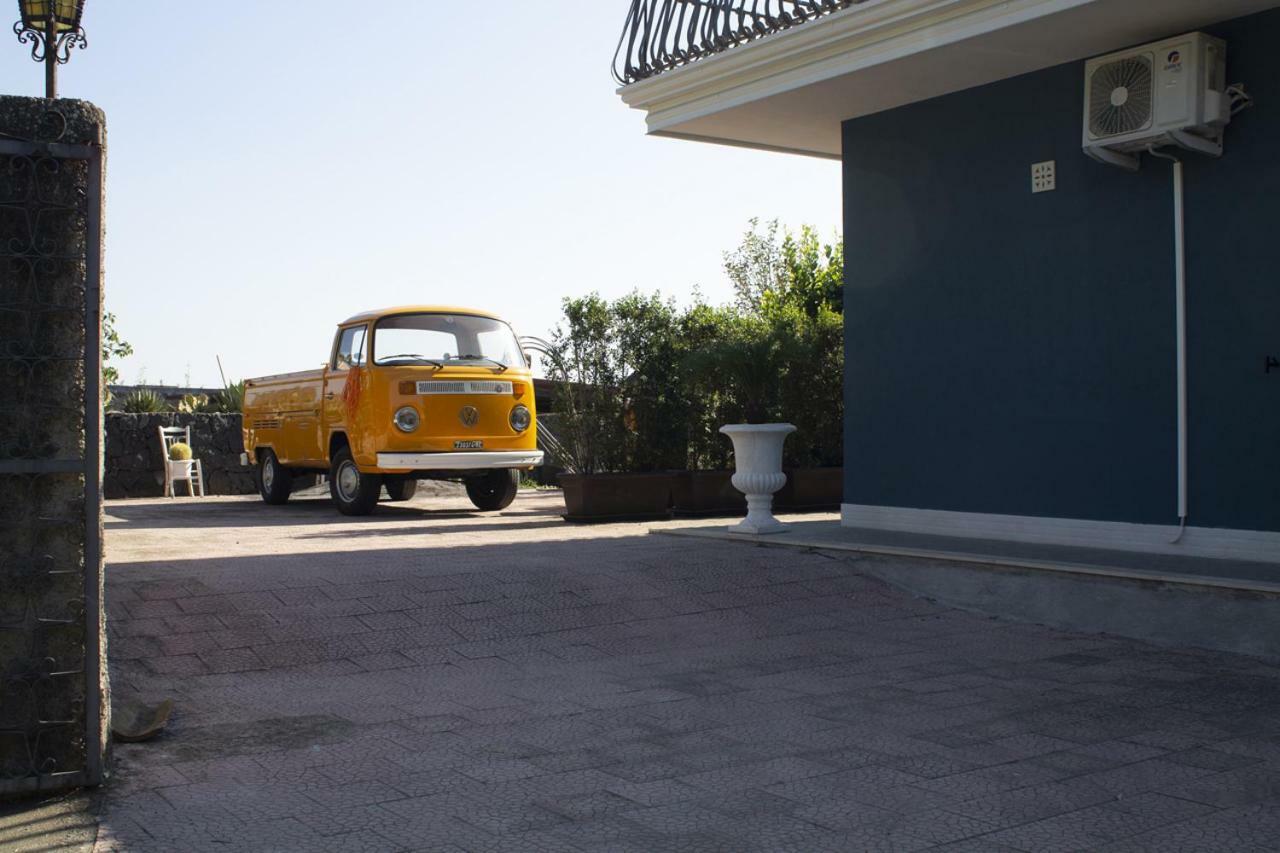 Etna Sweet Home Santa Venerina Exterior foto